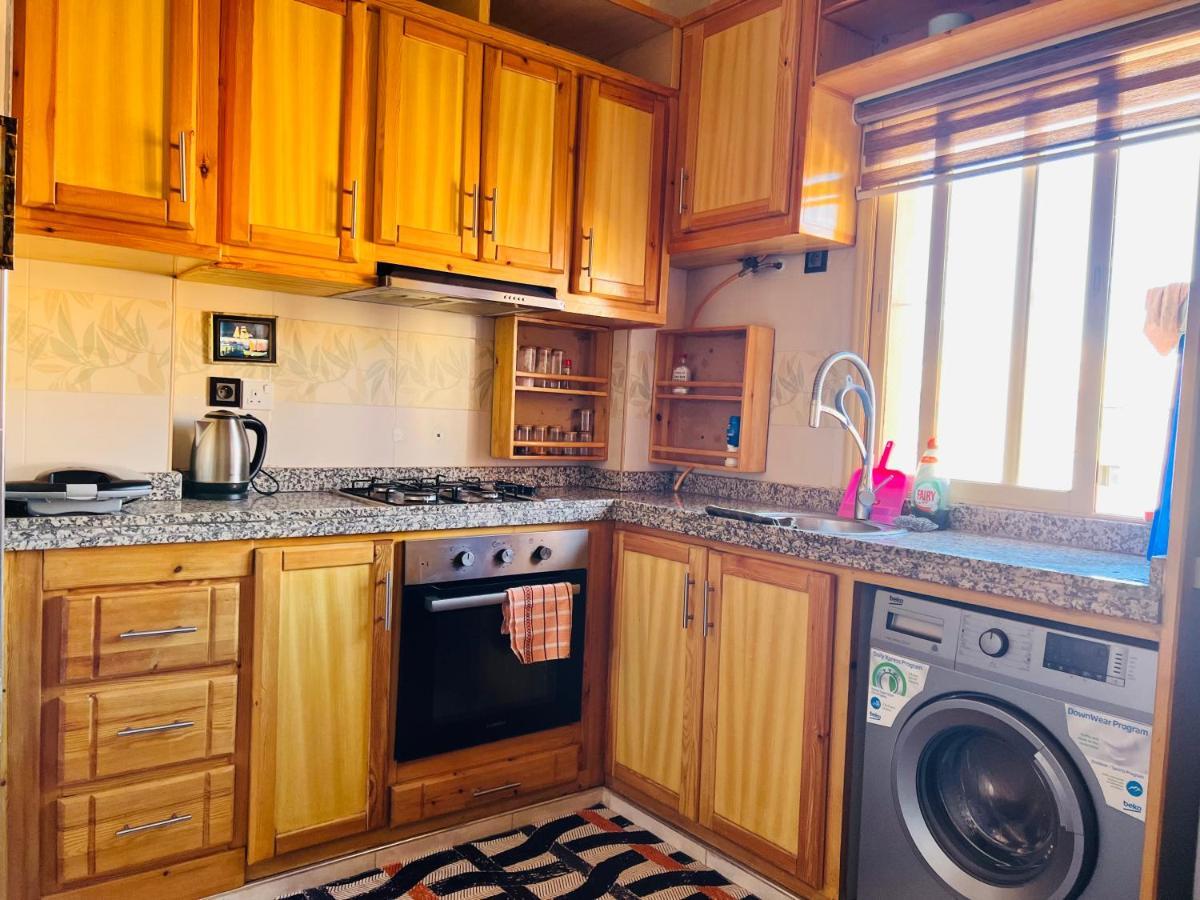 Julie'S Private Apartment Маракеш Екстериор снимка