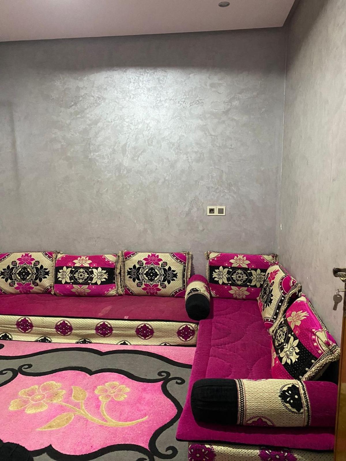 Julie'S Private Apartment Маракеш Екстериор снимка